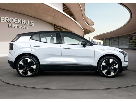 Volvo  EX30 Twin Motor Performance Ultra 69 kWh | Stoel + Stuurverw. | 20" LM Velgen | Blis | Lederen bekledi... ActivLease financial lease