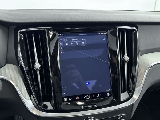 Volvo  S60 Volvo B4 PLUS DARK | PANORAMADAK | MEMORY | LEDER | HARMAN KARDON | GETINT GLAS ActivLease financial lease