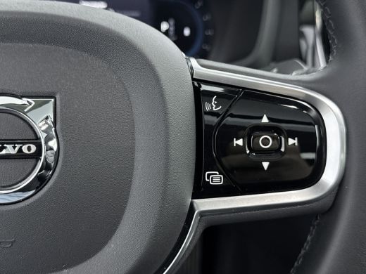 Volvo  S60 Volvo B4 PLUS DARK | PANORAMADAK | MEMORY | LEDER | HARMAN KARDON | GETINT GLAS ActivLease financial lease