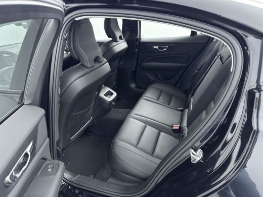 Volvo  S60 Volvo B4 PLUS DARK | PANORAMADAK | MEMORY | LEDER | HARMAN KARDON | GETINT GLAS ActivLease financial lease