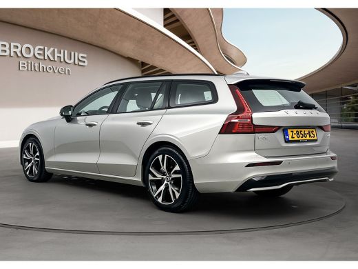 Volvo  V60 B4 200PK Plus Dark | Trekhaak | Achterb Verw | BLIS | Elektr Stoelen + Memory | PDC + Camera | Tr... ActivLease financial lease