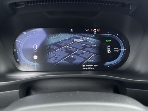 Volvo  XC40 Extended Range Plus 82 kWh | Trekhaak | Stoel + Stuurverw. | Warmtepomp | | Trekhaak | Stoel + St... ActivLease financial lease