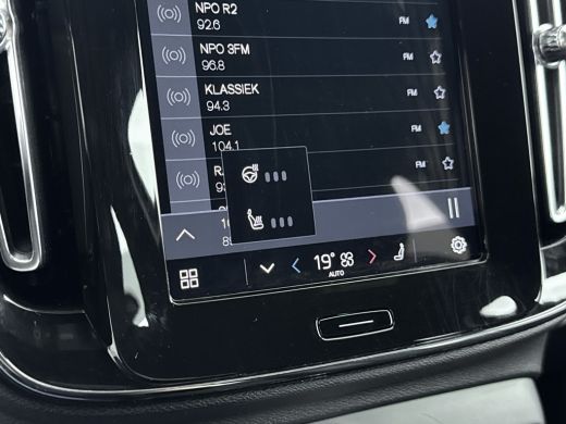 Volvo  XC40 Extended Range Plus 82 kWh | Trekhaak | Stoel + Stuurverw. | Warmtepomp | | Trekhaak | Stoel + St... ActivLease financial lease