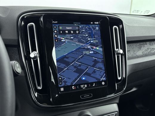 Volvo  XC40 Extended Range Plus 82 kWh | Trekhaak | Stoel + Stuurverw. | Warmtepomp | | Trekhaak | Stoel + St... ActivLease financial lease