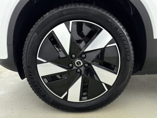 Volvo  XC40 Extended Range Plus 82 kWh | Trekhaak | Stoel + Stuurverw. | Warmtepomp | | Trekhaak | Stoel + St... ActivLease financial lease