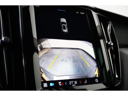 Volvo  XC60 Volvo Recharge T6 Plus Bright | Trekhaak | PDC + Camera | BLIS | 21" Velgen | Panormadak | Adapti... ActivLease financial lease