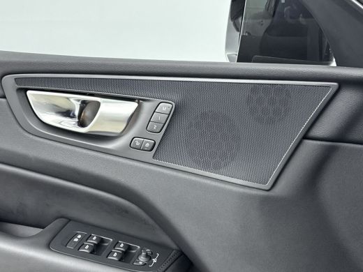Volvo  XC60 Volvo Recharge T6 Plus Dark | Trekhaak | PDC + 360 Camera | Stoel + Stuurverw. | Panoramadak | Dr... ActivLease financial lease
