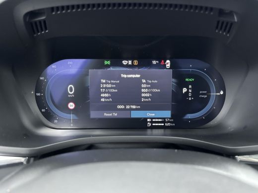 Volvo  XC60 Recharge T6 Ultimate Dark | B&W Audio | PDC + 360 camera | Luchtvering | Trekhaak | Stoel + Stuur... ActivLease financial lease