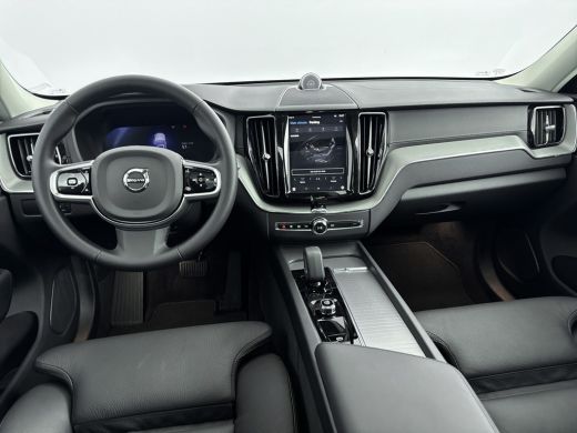 Volvo  XC60 Recharge T6 Ultimate Dark | B&W Audio | PDC + 360 camera | Luchtvering | Trekhaak | Stoel + Stuur... ActivLease financial lease