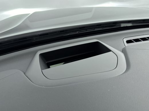 Volvo  XC60 Recharge T6 Ultimate Dark | B&W Audio | PDC + 360 camera | Luchtvering | Trekhaak | Stoel + Stuur... ActivLease financial lease