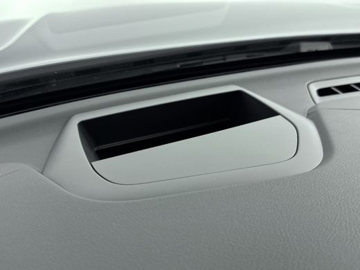 Volvo  XC60 Volvo Recharge T8 Ultimate Dark | Bowers & Wilkins Audio | Luchtvering | Panoramadak | HUD | PDC ... ActivLease financial lease