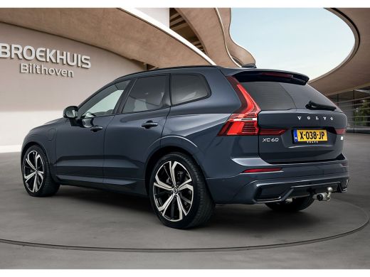 Volvo  XC60 Recharge T8 Ultimate Dark | Bowers & Wilkins Audio | Luchtvering | Panoramadak | HUD | PDC + 360 ... ActivLease financial lease