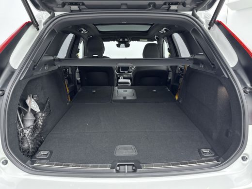 Volvo  XC60 Volvo T8 POLESTAR LONG RANGE | HUD | BOWERS&WILKINS | 360 CAMERA | Blis | MEMORY | PANORAMADAK | ... ActivLease financial lease