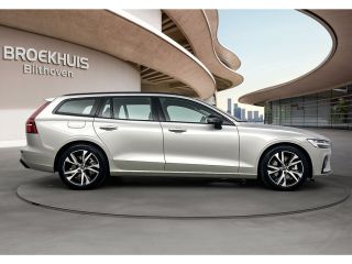 Volvo  V60 B4 200PK Plus Dark | Trekhaak | Achterb Verw | BLIS | Elektr Stoelen + Memory | PDC + Camera | Tr...