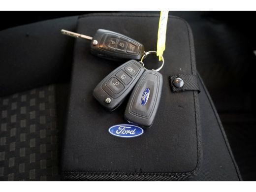 Ford Transit Custom 2.0 TDCI 130pk Automaat L2H1 2x Schuifdeur Camera/Navi 09-2018 ActivLease financial lease