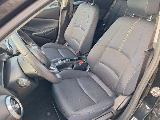 Mazda 2 1.5 Skyactiv-G Luxury | Stoelverwarming | Stuurwielverwarming | Apple carplay | Lichtmetalen velg... ActivLease financial lease
