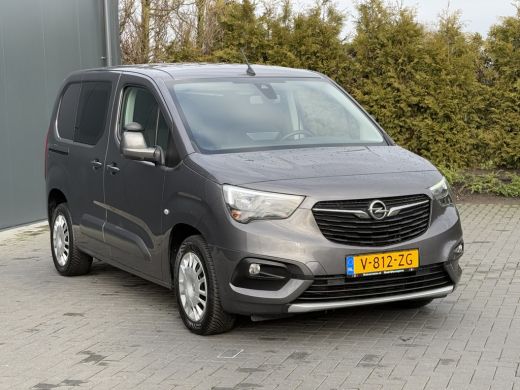Opel Combo 1.6D 100 PK / INNOVATION / 1e EIG. / ACHTERKLEP / AIRCO / CRUISE / STOELVERW ActivLease financial lease