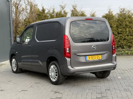 Opel Combo 1.6D 100 PK / INNOVATION / 1e EIG. / ACHTERKLEP / AIRCO / CRUISE / STOELVERW ActivLease financial lease