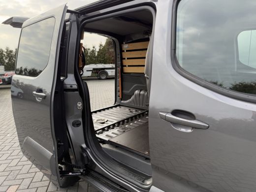 Opel Combo 1.6D 100 PK / INNOVATION / 1e EIG. / ACHTERKLEP / AIRCO / CRUISE / STOELVERW ActivLease financial lease