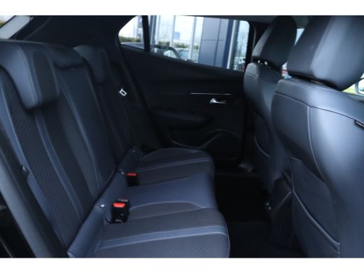 Peugeot 2008 1.2 PureTech Allure ActivLease financial lease