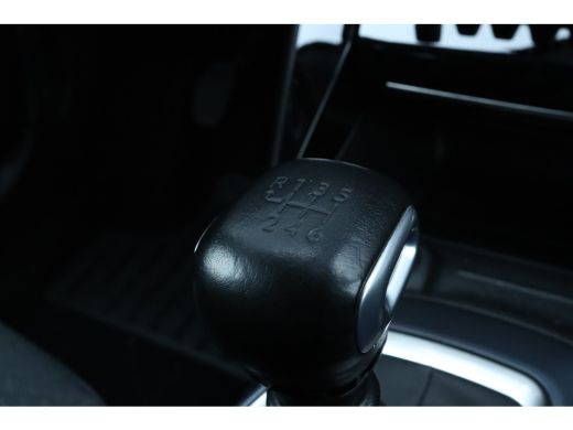 Peugeot 2008 1.2 PureTech Allure ActivLease financial lease