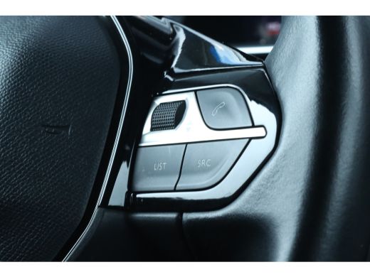Peugeot 2008 1.2 PureTech Allure ActivLease financial lease