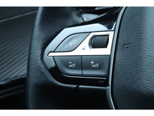 Peugeot 2008 1.2 PureTech Allure ActivLease financial lease