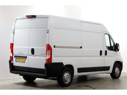 Peugeot Boxer 2.2 BlueHDi 120pk L2H2 Premium 2x Schuifdeur/Navi/Camera 12-2021 ActivLease financial lease