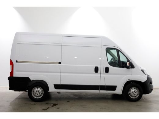 Peugeot Boxer 2.2 BlueHDi 120pk L2H2 Premium 2x Schuifdeur/Navi/Camera 12-2021 ActivLease financial lease