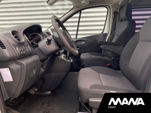 Renault Trafic 2.0 dCi 145PK T29 L2H1 DC Automaat Led Sidebars Navi Trekhaak Sensoren Cruise Camera ActivLease financial lease