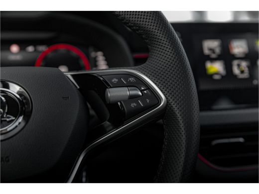 Skoda Scala 1.0 TSI Monte Carlo | ACC | 18" | Winterpakket | ActivLease financial lease