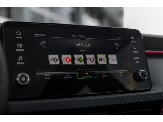 Skoda Scala 1.0 TSI Monte Carlo | ACC | 18" | Winterpakket | ActivLease financial lease