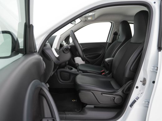 Smart Forfour EQ Business Solution Cool&Audio Pack 18 kWh [ 3-Fase ] (INCL-BTW) *FULL-LEATHER | AIRCO | DAB | C... ActivLease financial lease