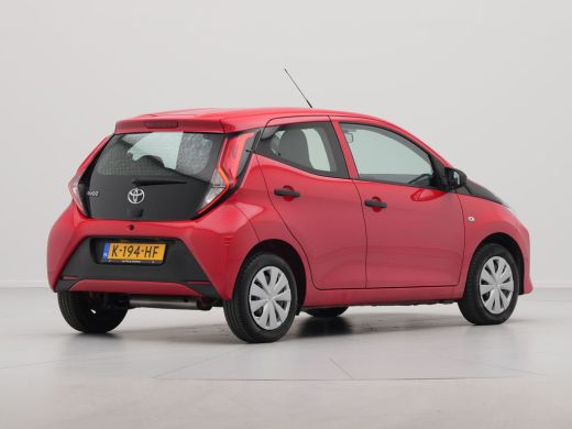 Toyota Aygo 1.0 VVT-i x-fun Airco Bluetooth Elek. Ramen 5-Deurs 268 ActivLease financial lease