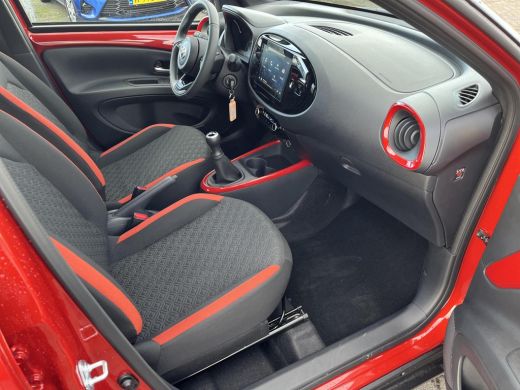 Toyota Aygo X 1.0 VVT-i MT Pulse | Apple CarPlay/Adroid auto | Achteruitrijcamera ActivLease financial lease