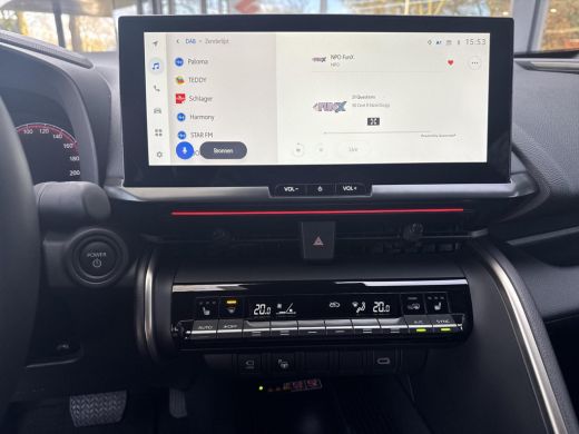 Toyota C-HR 1.8 Hybrid 140 Executive | 06-10141018 Voor meer informatie ActivLease financial lease