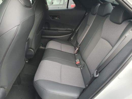 Toyota C-HR 1.8 Hybrid 140 Executive **NIEUWE AUTO** ActivLease financial lease