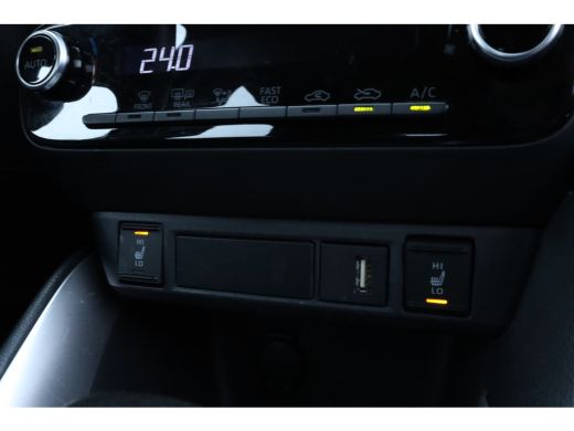 Toyota Yaris 1.5 Hybrid Active ActivLease financial lease