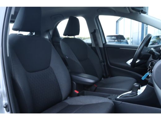 Toyota Yaris 1.5 Hybrid Active ActivLease financial lease