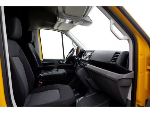 Volkswagen Crafter 35 2.0 TDI 140pk L3H3 (L2H2) Airco 10-2020 ActivLease financial lease