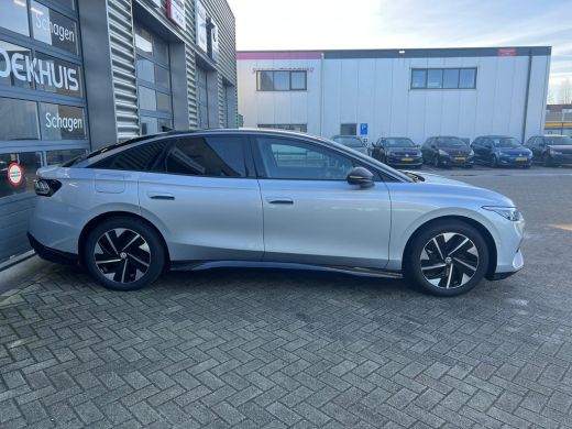 Volkswagen ID.7 286 pk Pro Business 77 kWh | HUD | Matrix LED | Trekhaak | Elektr. Stoelen | ActivLease financial lease