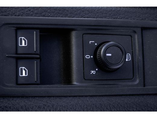 Volkswagen Transporter T6 2.0 TDI L2H1 | Automaat | 150 PK | Euro 6 | Cruise | Carplay | Airco ActivLease financial lease