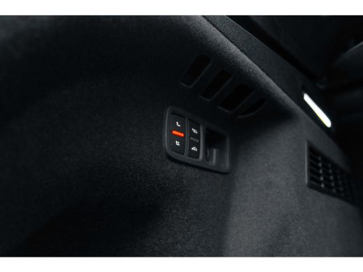 Audi Q8 60 TFSI e quattro Pro Line S Competition | S- Sportstoelen | Panoramadak | Assisistentiepakket Pa... ActivLease financial lease