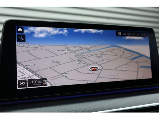 BMW 5 Serie Touring 530i xDrive M-Sport High Executive Achteras Sturing / Trekhaak / 360 Camera / Adaptieve C... ActivLease financial lease