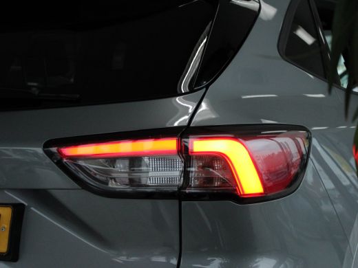 Ford Kuga 2.5 PHEV ST-Line X NL AUTO | PANO | STUURWIEL VERW | STOELVERW | CAMERA | ActivLease financial lease