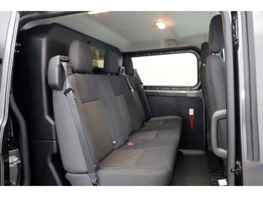 Ford Transit Custom 2.0 TDCI 170pk E6 L2H1 Trend D.C. Airco/Camera Trekhaak 2800kg 07-2017 ActivLease financial lease