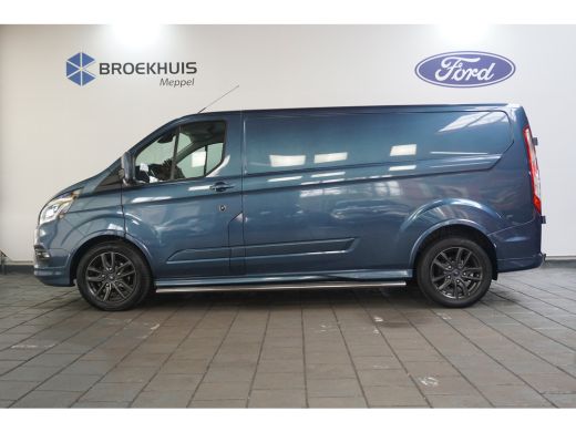 Ford Transit Custom 290 2.0 TDCI L2H1 Sport | 185pk | Standkachel | Bi-Xenon | Camera | Navi | Sidebars | 18 Inch | |... ActivLease financial lease