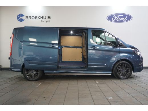 Ford Transit Custom 290 2.0 TDCI L2H1 Sport | 185pk | Standkachel | Bi-Xenon | Camera | Navi | Sidebars | 18 Inch | |... ActivLease financial lease