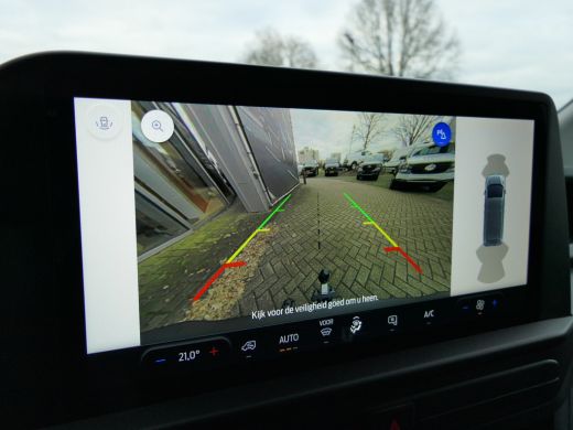 Ford Transit Custom Ford 320 2.0 TDCI 150pk L2H1 Trend | Rijklaar! | Lengte 2 | Trekhaak | Prijs = Rijklaar! | Camera... ActivLease financial lease