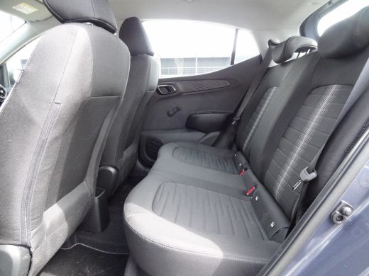 Hyundai i10 Hyundai 1.0 Comfort Smart | NAVIGATIE | ACHTERUITRIJCAMERA | AIRCO ActivLease financial lease